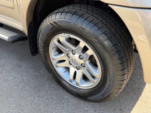Used 2005 Toyota Sequoia SR5 RWD image 44