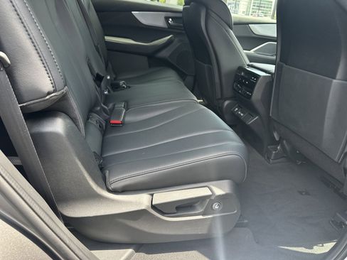 Certified 2024 Acura MDX FWD image 17