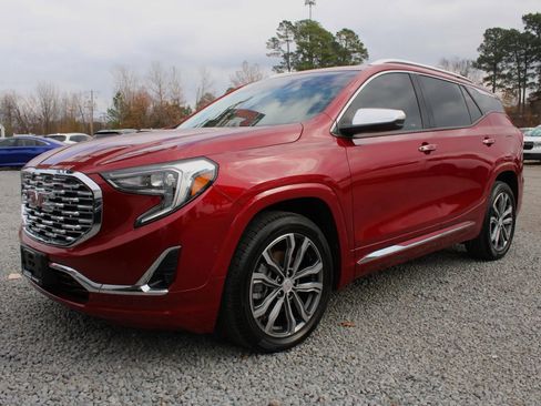 Used 2018 GMC Terrain Denali w/ Advanced Safety Package image 3
