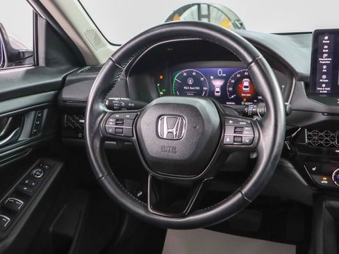 Used 2023 Honda Accord EX-L image 12