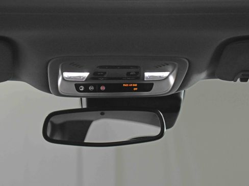 Used 2016 Chevrolet Malibu Hybrid w/ Leather Package image 31