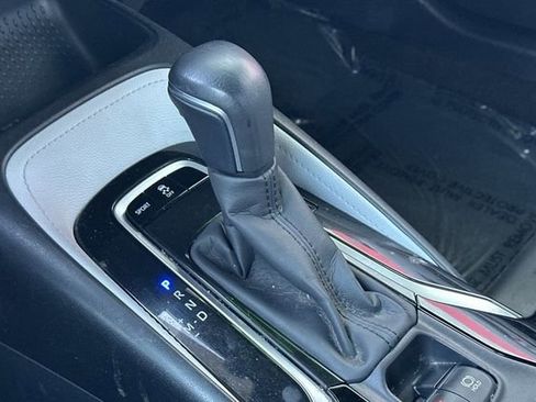 Certified 2020 Toyota Corolla SE image 25