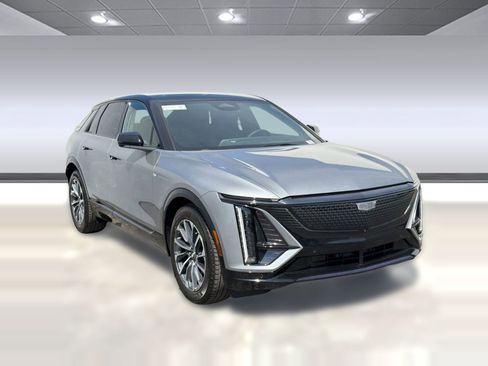 New 2026 Cadillac Lyriq Sport w/ LPO, Floor Liner Package RWD image 7