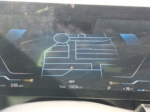 Used 2026 BMW 530i w/ Executive Package image 18