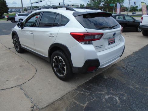 Used 2023 Subaru Crosstrek 2.0i AWD/4WD image 4