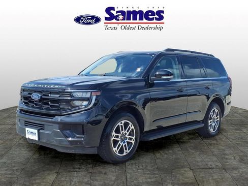 Used 2025 Ford Expedition Active AWD/4WD image 7