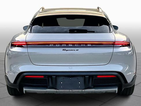 Used 2022 Porsche Taycan 4 Cross Turismo AWD/4WD image 4
