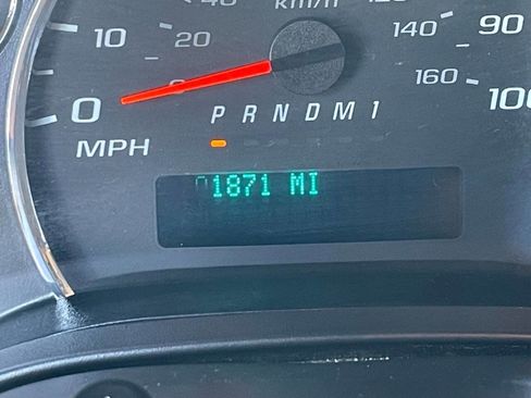 Used 2019 GMC Savana 2500 w/ Driver Convenience Package image 23