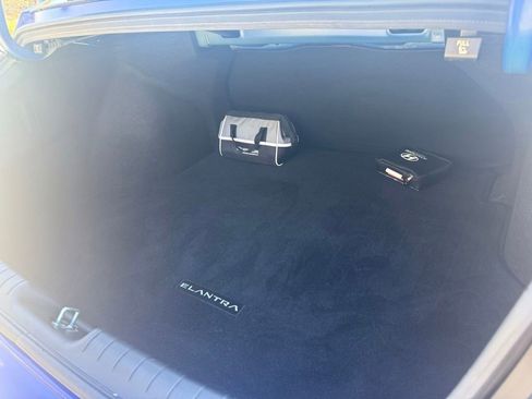 Used 2021 Hyundai Elantra SEL FWD image 33