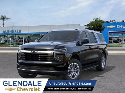 New 2026 Chevrolet Suburban LS w/ LPO, Dark Essentials Package RWD image 6