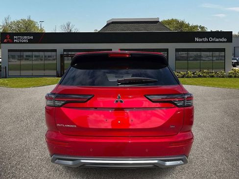 New 2026 Mitsubishi Outlander SE FWD image 5