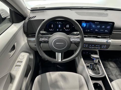Certified 2024 Hyundai Kona SEL AWD/4WD image 20