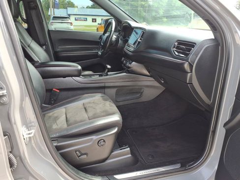 Used 2022 Dodge Durango R/T w/ Blacktop Package AWD/4WD image 7