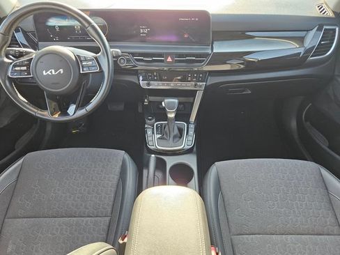 Used 2024 Kia Seltos S AWD/4WD image 8