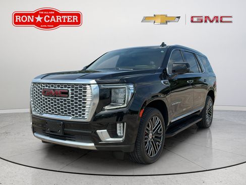 Used 2021 GMC Yukon Denali w/ LPO, Illumination Package AWD/4WD image 3