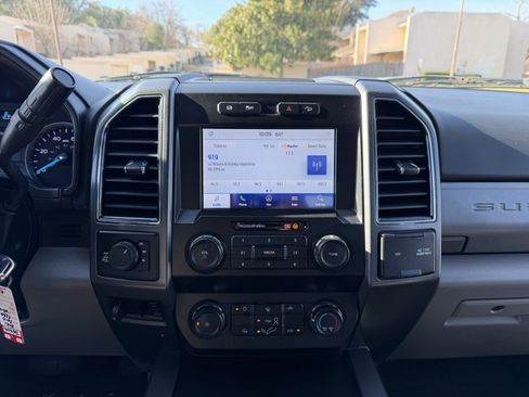 Used 2021 Ford F250 XLT w/ XLT Value Package image 15