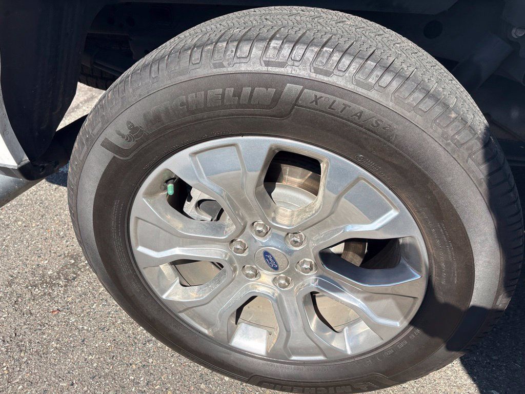 Used 2021 Ford F150 Platinum w/ Equipment Group 701A High AWD/4WD image 24