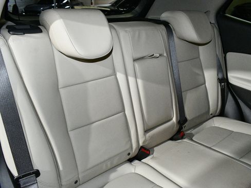 Used 2019 Buick Encore Essence w/ Safety Package II image 18