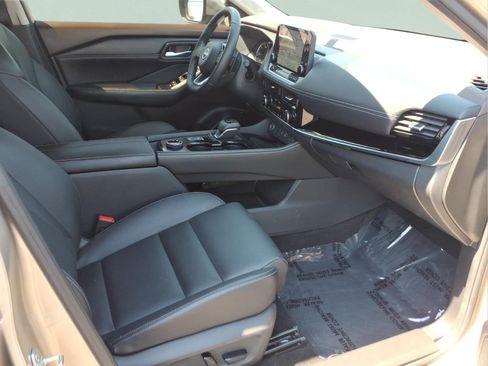 Certified 2023 Nissan Rogue SL w/ SL Premium Package AWD/4WD image 29
