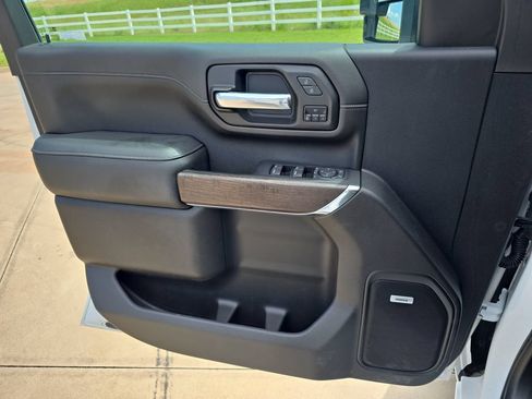 Used 2023 GMC Sierra 3500 Denali w/ Denali Ultimate Package AWD/4WD image 28