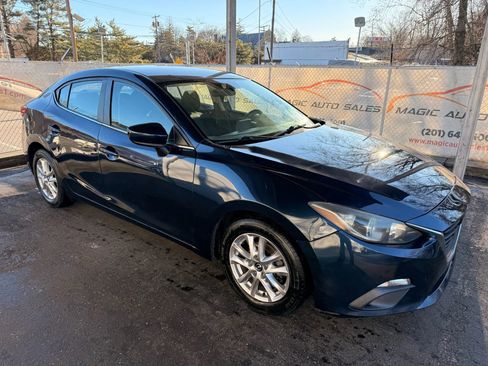 Used 2016 MAZDA MAZDA3 i Sport w/ Preferred Equipment Package image 7