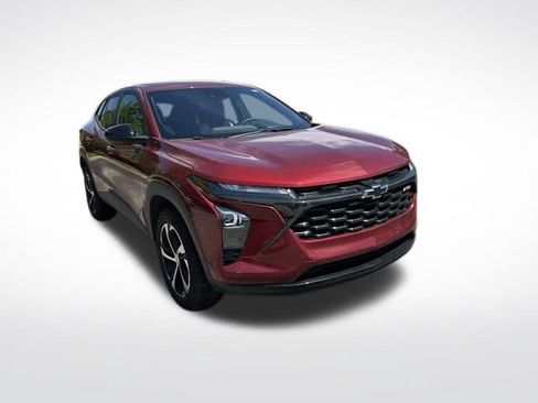 Used 2024 Chevrolet Trax RS w/ Driver Confidence Package FWD image 8
