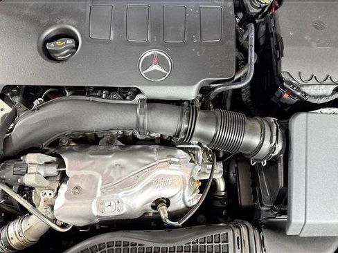 Used 2023 Mercedes-Benz CLA 250 image 28