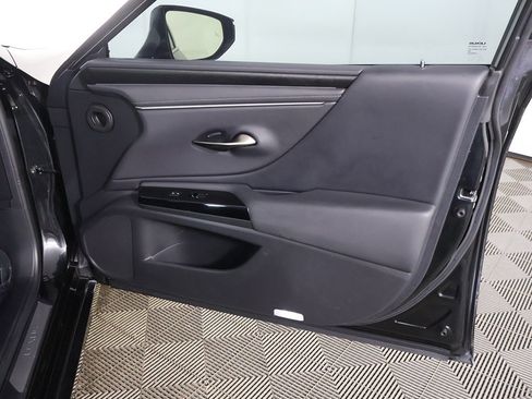 Used 2023 Lexus ES 350 Luxury image 25