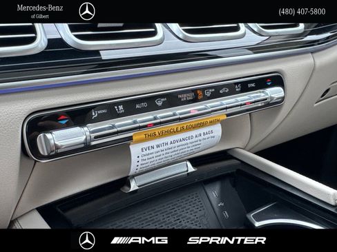 New 2026 Mercedes-Benz GLS 580 4MATIC image 37