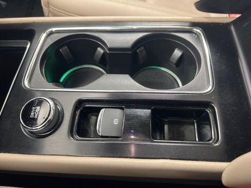 Certified 2022 Lincoln Corsair Standard w/ Premium Package image 21