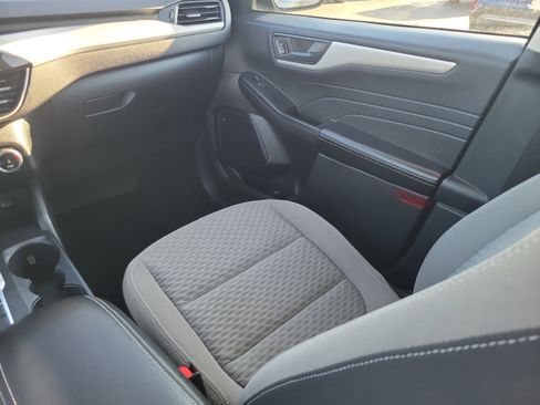 Certified 2022 Ford Escape SE w/ Convenience Package image 15