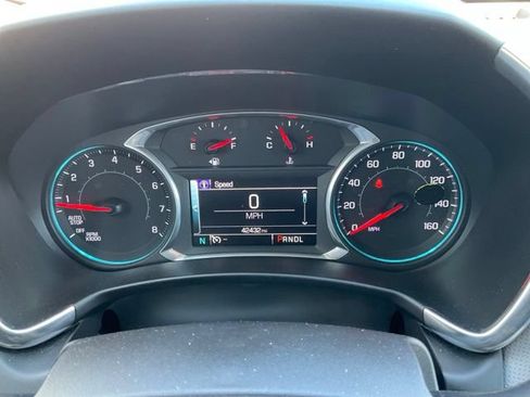 Used 2018 Chevrolet Equinox Premier AWD/4WD image 4