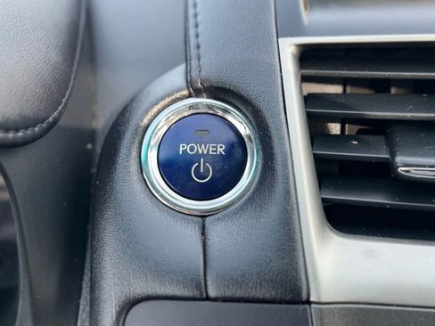 Used 2010 Lexus HS 250h Premium image 39