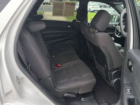 Used 2023 Dodge Durango GT RWD image 13