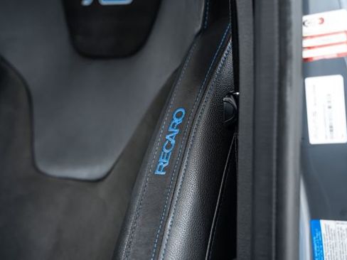 Used 2016 Ford Focus RS image 19