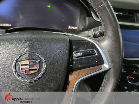 Used 2013 Cadillac XTS Premium AWD/4WD image 24