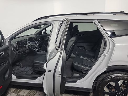 Used 2023 Kia Sportage X-Line w/ X-Line Premium Package image 17