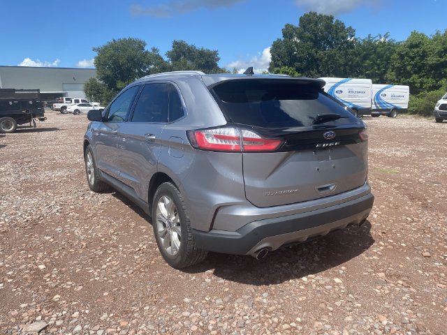 Used 2021 Ford Edge Titanium FWD image 5