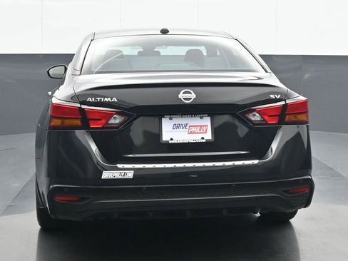 Used 2022 Nissan Altima 2.5 SV image 5