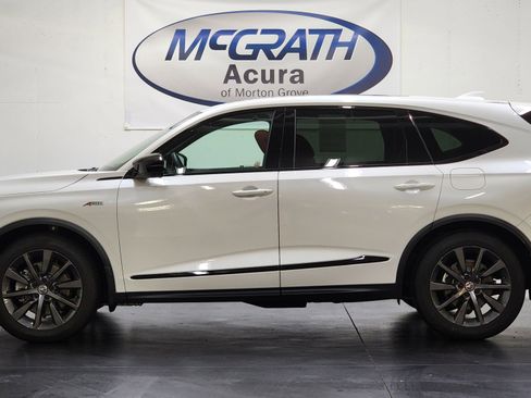 Used 2026 Acura MDX A-Spec image 9