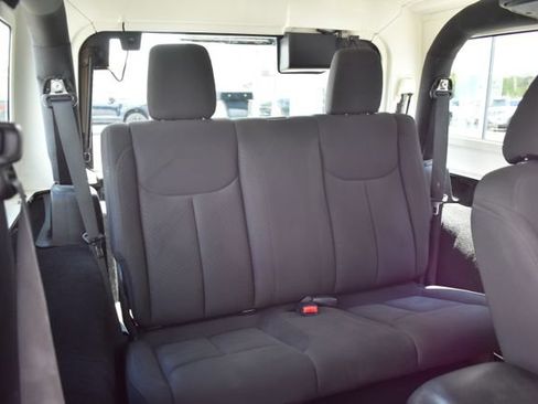 Used 2016 Jeep Wrangler Sport AWD/4WD image 23