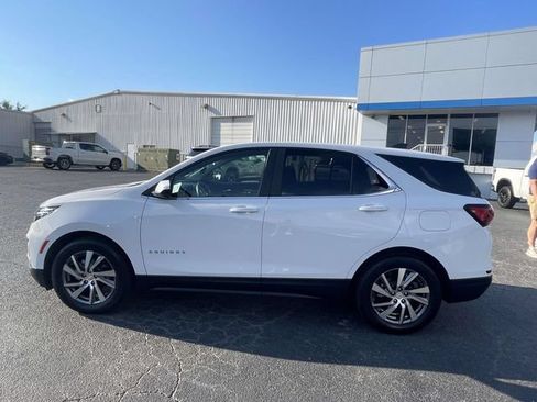 Certified 2023 Chevrolet Equinox LT FWD image 2