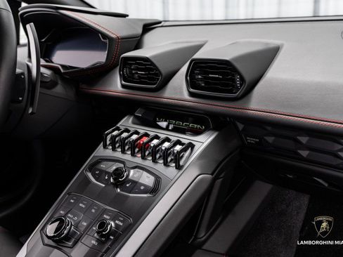 Used 2018 Lamborghini Huracan LP 580-2 image 45