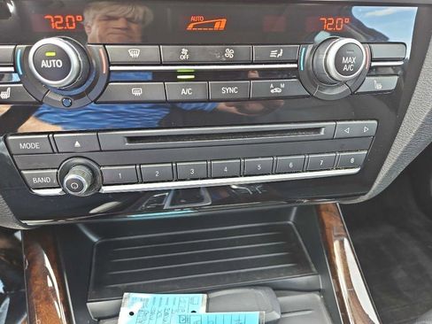 Used 2017 BMW X3 xDrive28i AWD/4WD image 33