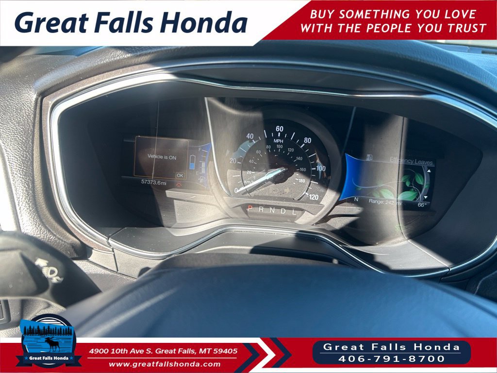 Used 2017 Ford Fusion Energi SE FWD image 15