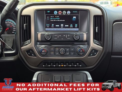 Used 2018 GMC Sierra 2500 Denali w/ Duramax Plus Package AWD/4WD image 29