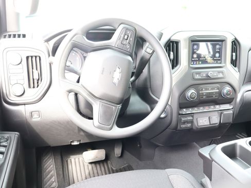 New 2026 Chevrolet Silverado 2500 Custom w/ Custom Value Package AWD/4WD image 16