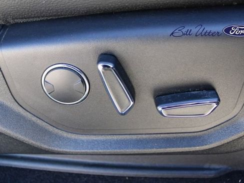 Used 2017 Ford F150 Lariat image 11