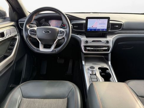 Used 2022 Ford Explorer Timberline w/ Timberline Technology Package AWD/4WD image 11