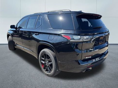 Used 2020 Chevrolet Traverse Premier w/ Redline Edition AWD/4WD image 2